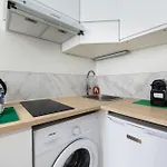 Close to Montmartre l Fully equipped studio